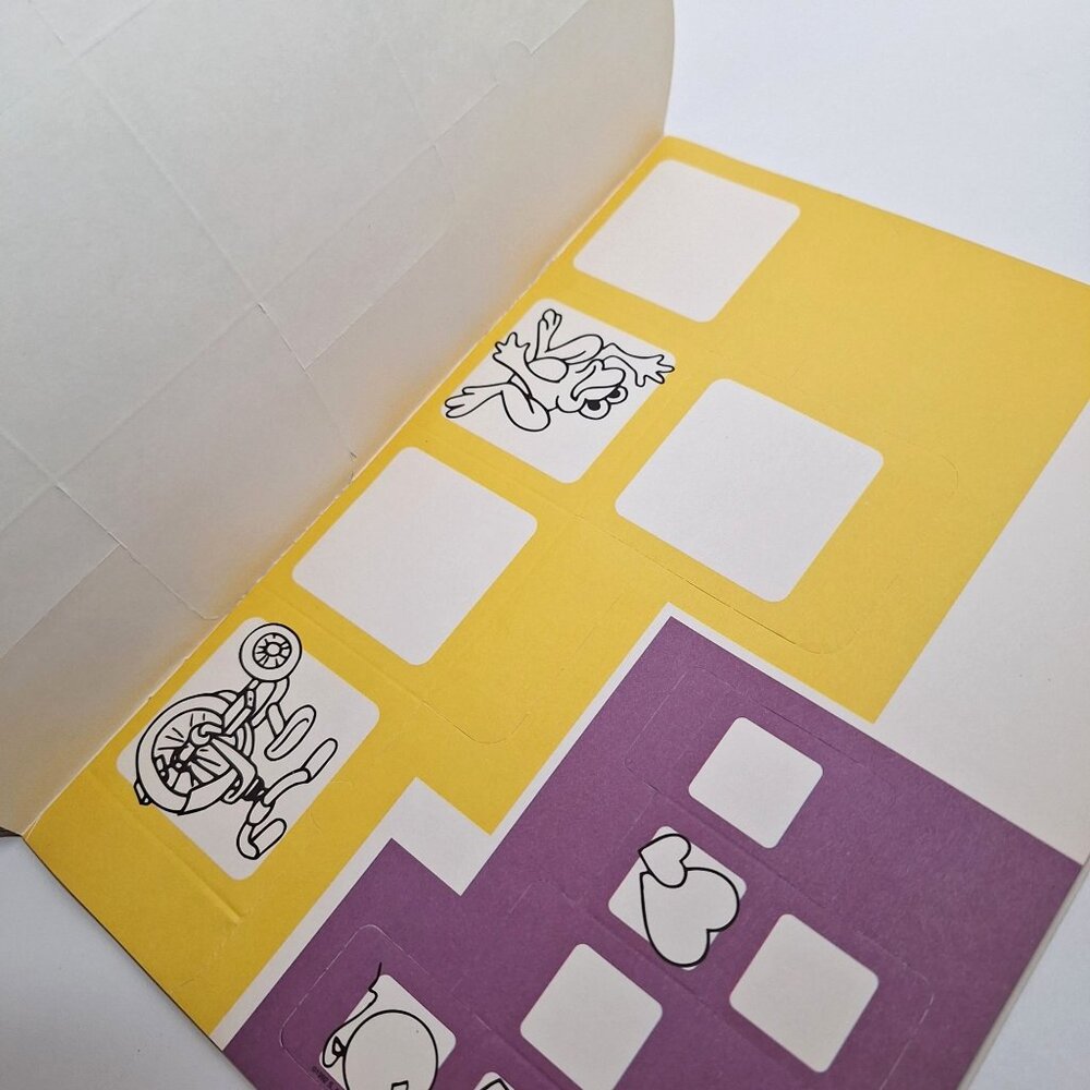 Berenstain Bears Mini-Boxes To Color Bigpaw Punch-Out Finish Picture Vintage - Picture 4 of 15
